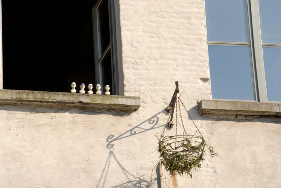 (c) 2011 Keena Gonzalez. All rights reserved. www.keenagonzalez.com