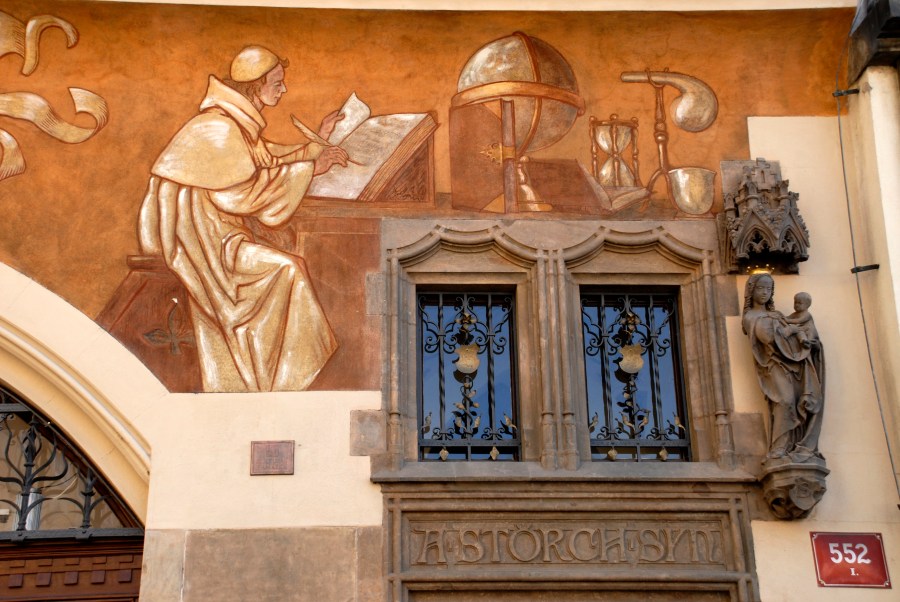 Prague street photography by Keena Gonzalez