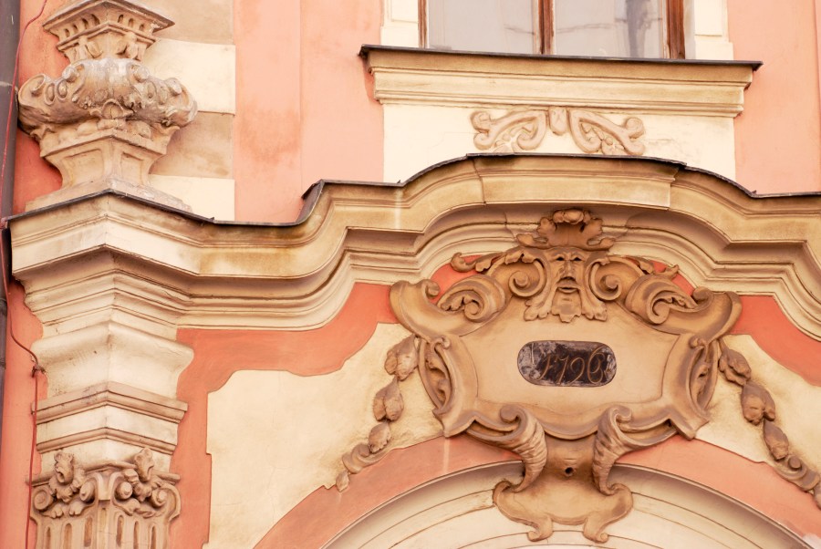 Prague street photography by Keena Gonzalez