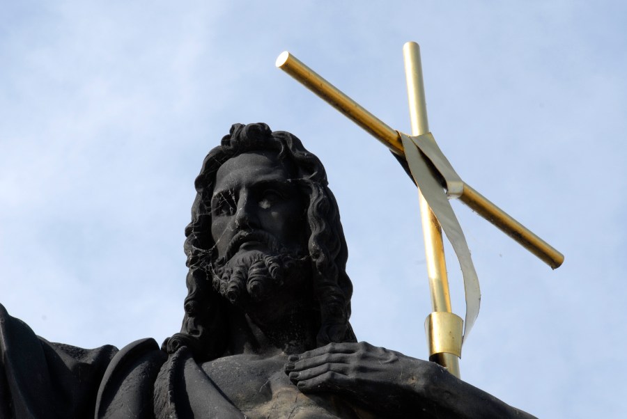 Prague street photography by Keena Gonzalez