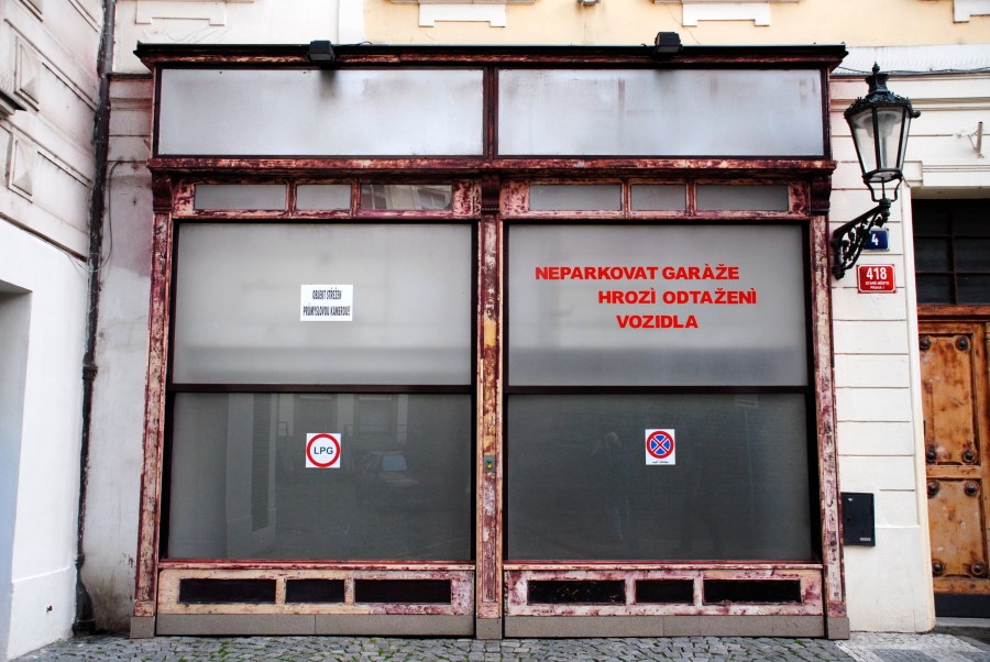 Prague street photography by Keena Gonzalez