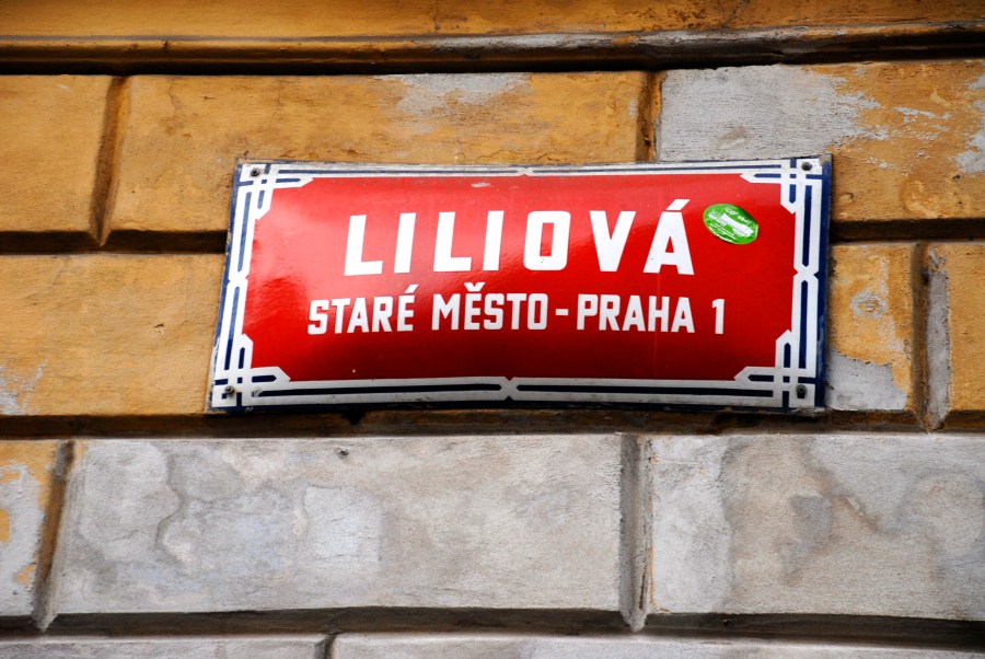 Prague street photography by Keena Gonzalez